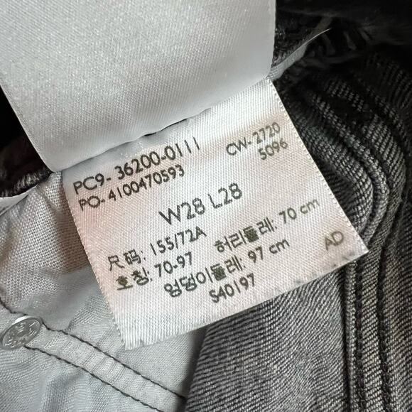 Levi’s Jeans Womens 28 Premium 501 Button Fly Distressed Faded Black - Picture 9 of 13